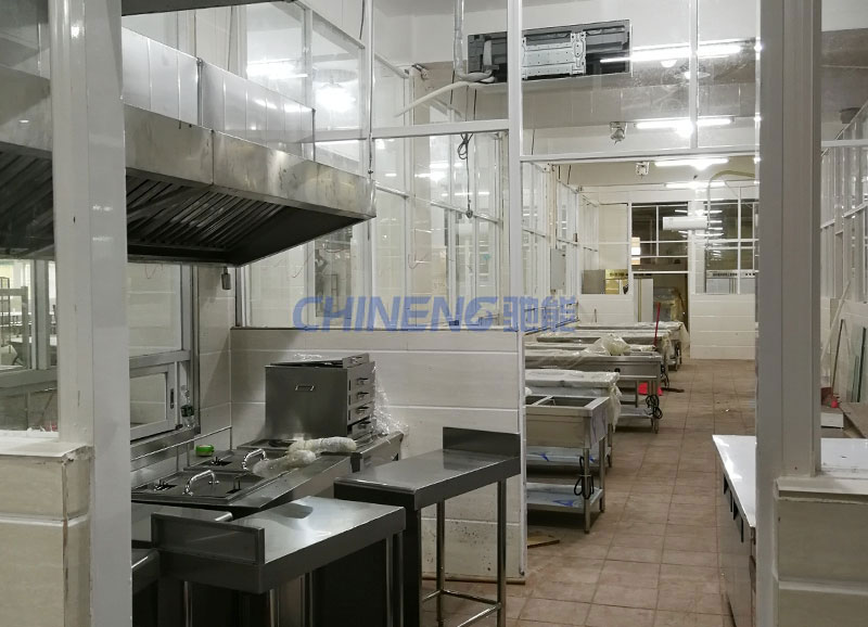 潮州城南中英文學校食堂面點間