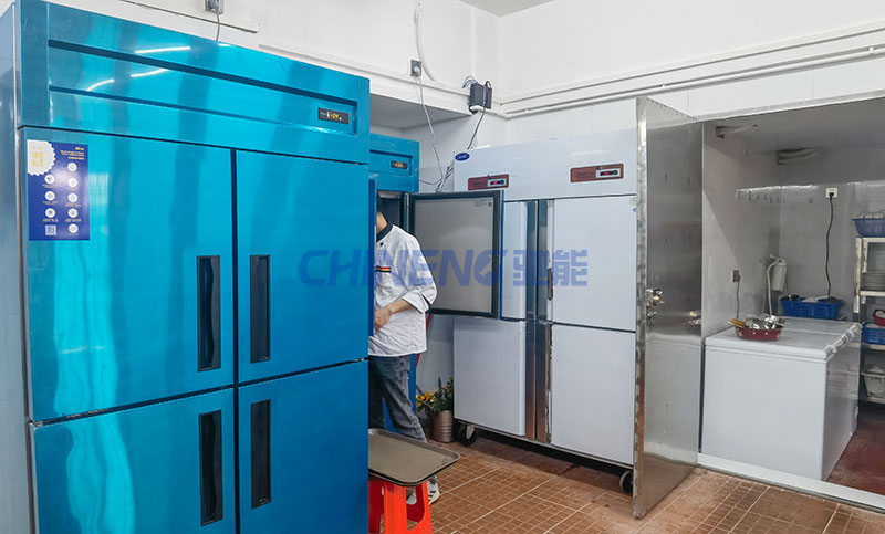 至善商行私人會(huì)所廚房冷柜