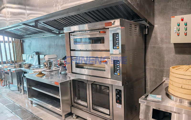 粵菜師傅培訓基地培訓廚房烹飪大師間