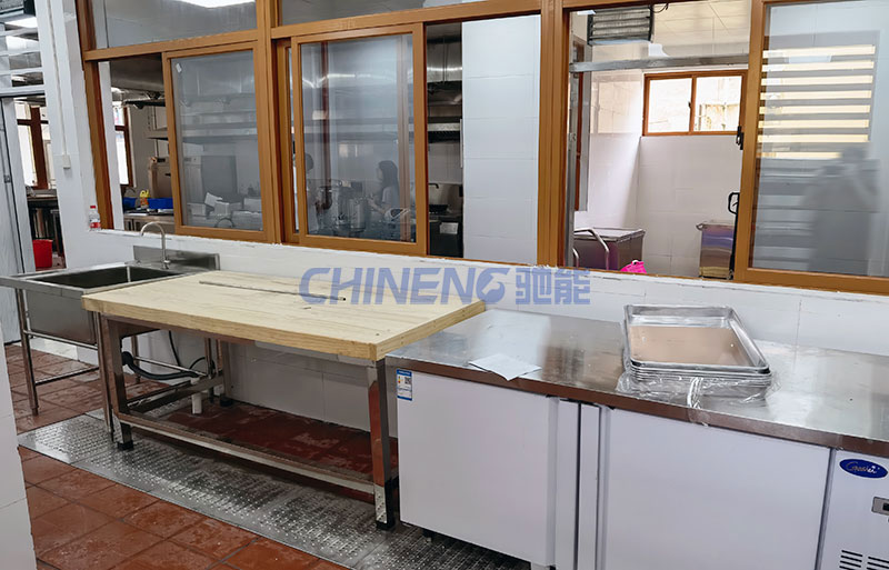 大嶺山鎮(zhèn)第一幼兒園食堂面點間設(shè)備