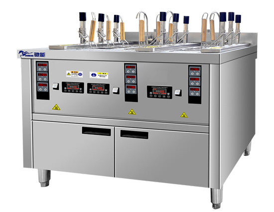 商用煮面爐在使用的時候要不要加水？